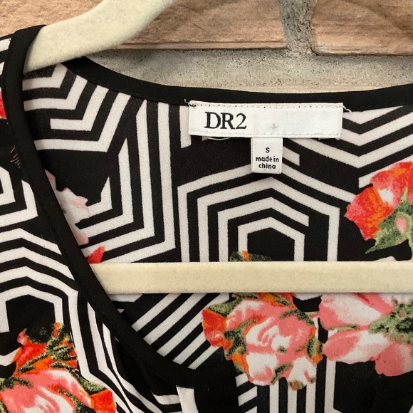 DR2 Daniel Rainn Tunic Top - Picture 2 of 5